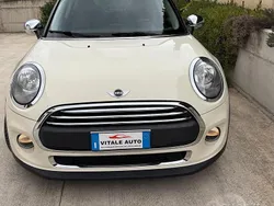 Beige Usata 2015 Mini Cooper Business Due volumi | 8400 € (Cara)