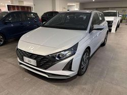 Lumen gray Nuova 2025 Hyundai i20 Tre volumi | 17.900 € (Buon prezzo)