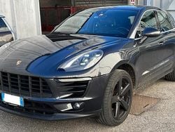 Grigio Usata 2016 Porsche Macan SUV | 26.900 € (Buon prezzo)