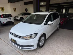 Bianco Usata 2020 VW Touran Monovolume | 18.900 € (Ottimo prezzo)