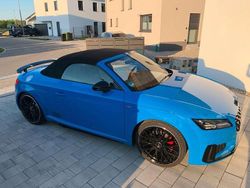 Blu/azzurro Usata 2023 Audi TT Roadster Competition Cabrio | 43.000 € (Buon prezzo)