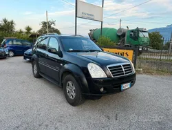 Nero Usata 2009 Ssangyong Rexton II SUV | 3800 €