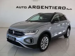 Reflex silver Nuova 2024 VW T-Roc Edition SUV | 27.800 € (Ottimo prezzo)