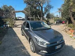 Usata 2015 Hyundai i20 Due volumi | 8800 € (Cara)