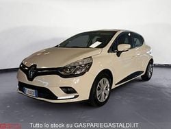 Beige Usata 2017 Renault Clio IV Zen Due volumi | 9900 € (Buon prezzo)