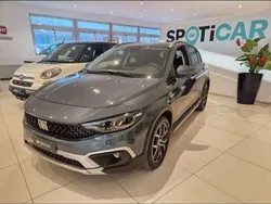 Blu Usata 2022 Fiat Tipo Cross Due volumi | 20.500 € (Buon prezzo)