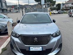 Grigio Usata 2023 Peugeot 2008 Allure SUV | 20.800 € (Cara)