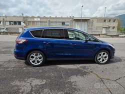 Blu Usata 2017 Ford S-MAX Titanium Monovolume | 13.900 € (Buon prezzo)