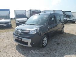 Nero Usata 2022 Renault Kangoo Monovolume | 11.500 € (Buon prezzo)