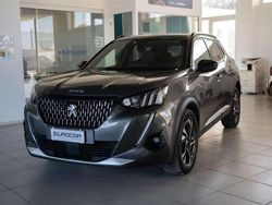 Grigio scuro Usata 2021 Peugeot 2008 GT-line SUV | 18.450 € (Molto cara)