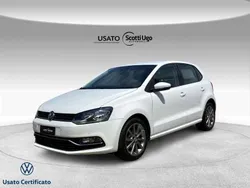 Bianco Usata 2016 VW Polo Highline Tre volumi | 10.800 € (Buon prezzo)