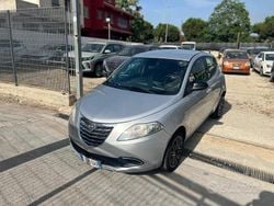 Grigio Usata 2015 Lancia Ypsilon Gold Due volumi | 7500 € (Buon prezzo)