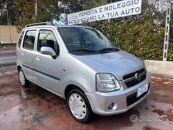 Grigio Usata 2006 Opel Agila Due volumi | 2200 € (Buon prezzo)