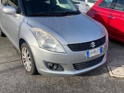 Grigio Usata 2011 Suzuki Swift Tre volumi | 6900 € (Molto cara)