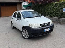 Bianco Usata 2005 Fiat Punto Due volumi | 1500 € (Buon prezzo)