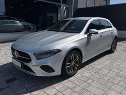 Argento iridium metallizzato Usata 2023 Mercedes A180 Advanced Tre volumi | 26.500 € (Super prezzo)