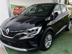 Nero brillante Usata 2021 Renault Captur Business SUV | 15.990 € (Buon prezzo)