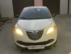 Bianco Usata 2015 Lancia Ypsilon Silver Due volumi | 5300 € (Ottimo prezzo)