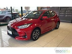 Rosso Usata 2022 Toyota Yaris Hybrid Trend Due volumi | 17.490 € (Ottimo prezzo)