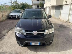 Blu/azzurro Usata 2013 Fiat Freemont Lounge SUV | 8000 € (Buon prezzo)