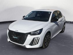 Bianco Nuova 2025 Peugeot 208 Style Due volumi | 17.800 € (Buon prezzo)