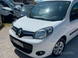 Usata 2017 Renault Kangoo LIMITED Monovolume | 9990 € (Cara)