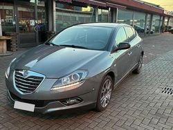 Grigio Usata 2012 Lancia Delta Platinum Due volumi | 5500 € (Buon prezzo)