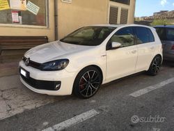 Bianco Usata 2011 VW Golf VI Due volumi | 14.000 € (Molto cara)