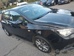 Nero Usata 2015 Seat Ibiza Tre volumi | 5900 € (Buon prezzo)