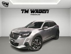 Argento Usata 2020 Peugeot 2008 Allure SUV | 16.900 € (Buon prezzo)