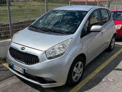 Argento Usata 2016 Kia Venga Active Due volumi | 5900 € (Buon prezzo)