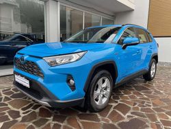 Cyan metallizzato Usata 2021 Toyota RAV4 Hybrid Business Edition SUV | 23.800 € (Ottimo prezzo)