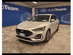 Moondust silver Usata 2022 Ford Focus ST-Line X Tre volumi | 20.990 € (Buon prezzo)