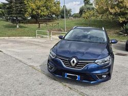 Usata 2017 Renault Mégane GrandTour Intens Station wagon | 9500 € (Buon prezzo)