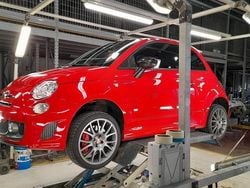 Rosso Usata 2010 Abarth 695 Due volumi | 36.000 €
