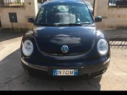 Nero Usata 2009 VW Beetle Tre volumi | 4900 € (Cara)