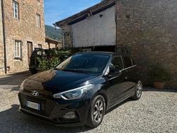Nero Usata 2020 Hyundai i20 Due volumi | 11.200 € (Buon prezzo)