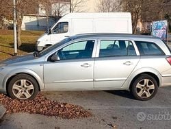Usata 2009 Opel Astra | 650 € (Buon prezzo)