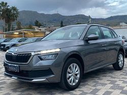 Grigio Usata 2022 Skoda Kamiq Ambition SUV | 16.900 € (Buon prezzo)