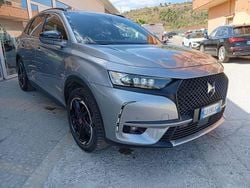 Grigio artense metallizzato Usata 2022 DS Automobiles DS7 Crossback Performance Line Plus SUV | 21.900 € (Buon prezzo)