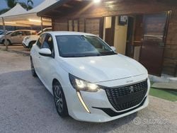 Bianco Usata 2021 Peugeot 208 Active Due volumi | 13.500 € (Buon prezzo)