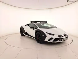 Bianco monocerus Usata 2024 Lamborghini Huracán Coupé | 347.000 € (Ottimo prezzo)