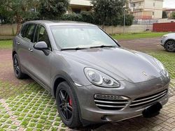 Grigio Usata 2011 Porsche Cayenne SUV | 18.000 € (Buon prezzo)