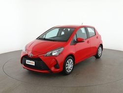 Rosso Usata 2020 Toyota Yaris Cool Tre volumi | 11.499 € (Buon prezzo)