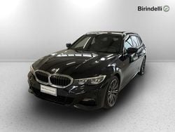Black sapphire metallizzato Usata 2021 BMW 318 M Sport Station wagon | 28.000 € (Buon prezzo)