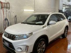Bianco Usata 2023 Suzuki Vitara Cool SUV | 20.890 € (Buon prezzo)