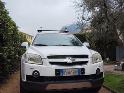 Bianco Usata 2009 Chevrolet Captiva SUV | 2000 € (Buon prezzo)