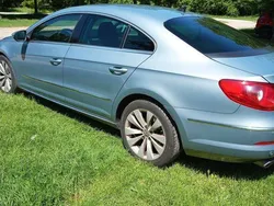 Usata 2010 VW CC Tre volumi | 8900 € (Buon prezzo)