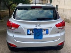 Grigio Usata 2012 Hyundai ix35 SUV | 12.000 € (Cara)