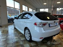 Bianco Usata 2011 Subaru Impreza Tre volumi | 6400 € (Buon prezzo)